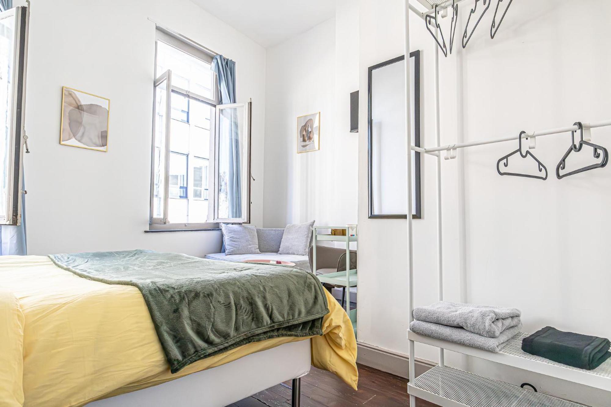 Lovely Rooms With View At Vibrant Ghent, Breezy Balcony Buitenkant foto